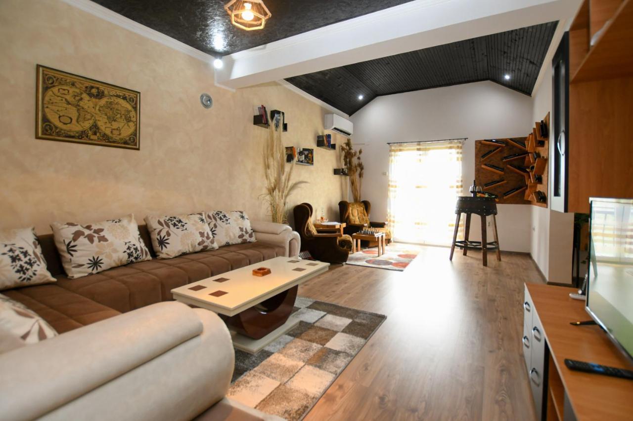 Apartman Pejovic Kladovo Esterno foto
